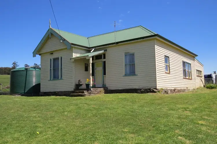 160 Cradle Mountain Road, Wilmot TAS 7310