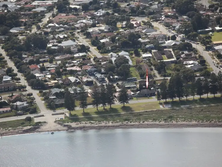 206 Arcadia Drive, Shoalwater WA 6169