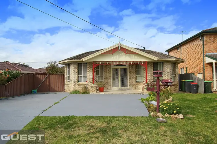 7 Farah Place, Yagoona NSW 2199