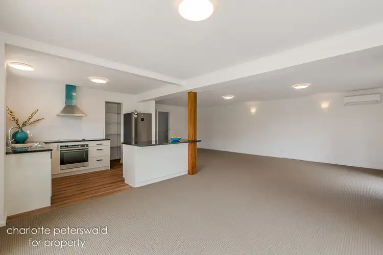 Fourth view of Homely apartment listing, 2/8 Evelyn Crescent, Sandy Bay TAS 7005