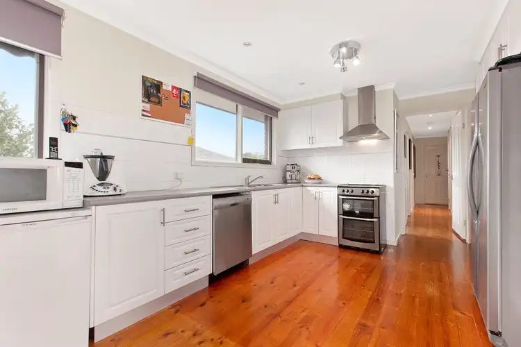 Third view of Homely unit listing, 3/4 Kingsley Grove, Mount Waverley VIC 3149