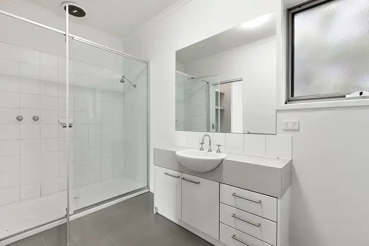 Sixth view of Homely townhouse listing, 7/3 Keylana Boulevard, Mount Waverley VIC 3149