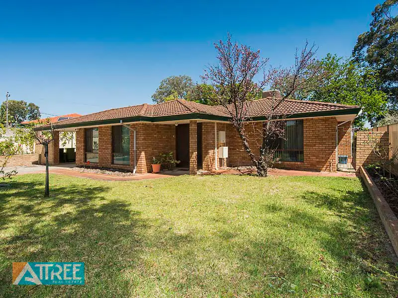 Main view of Homely house listing, 4 Parer Close, Thornlie WA 6108