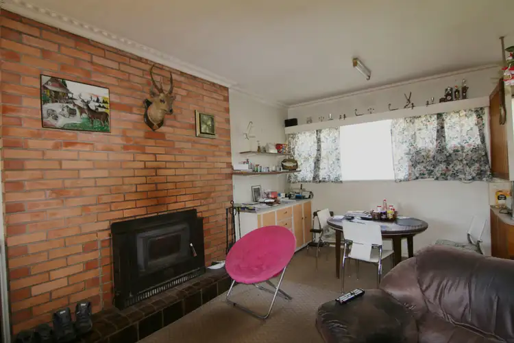 Fifth view of Homely house listing, 4 Morgan Street, Bairnsdale VIC 3875