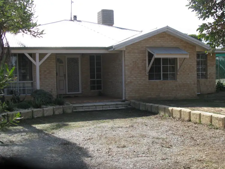 223 Riley Road, Moora WA 6510