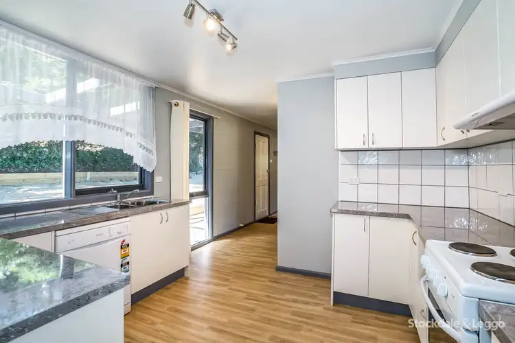 Sixth view of Homely house listing, 2 Bell Street, Cockatoo VIC 3781