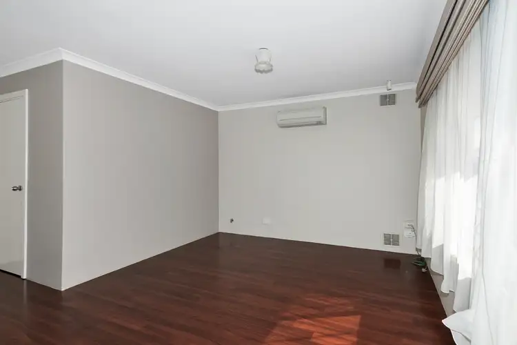 Fifth view of Homely house listing, 1 Jucara Mews, Warnbro WA 6169