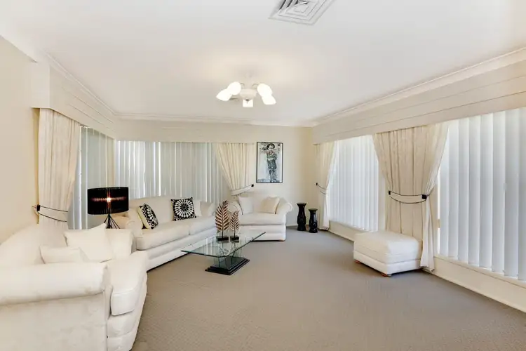 Second view of Homely house listing, 20 Carlon Crescent, Farmborough Heights NSW 2526