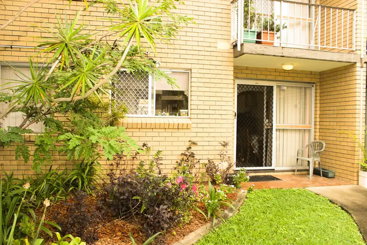 Third view of Homely unit listing, 1/4 NALLA COURT, Palm Beach QLD 4221