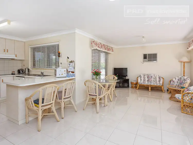 Sixth view of Homely house listing, 39 Overdale Drive, Bourkelands NSW 2650