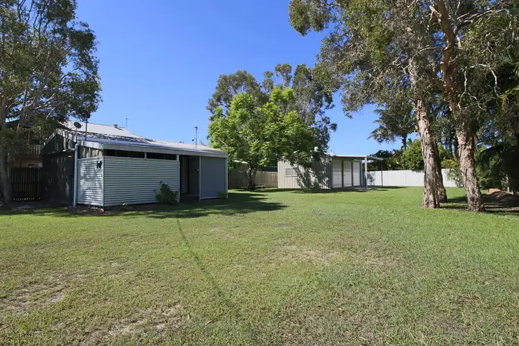3 Toolara Road, Tin Can Bay QLD 4580