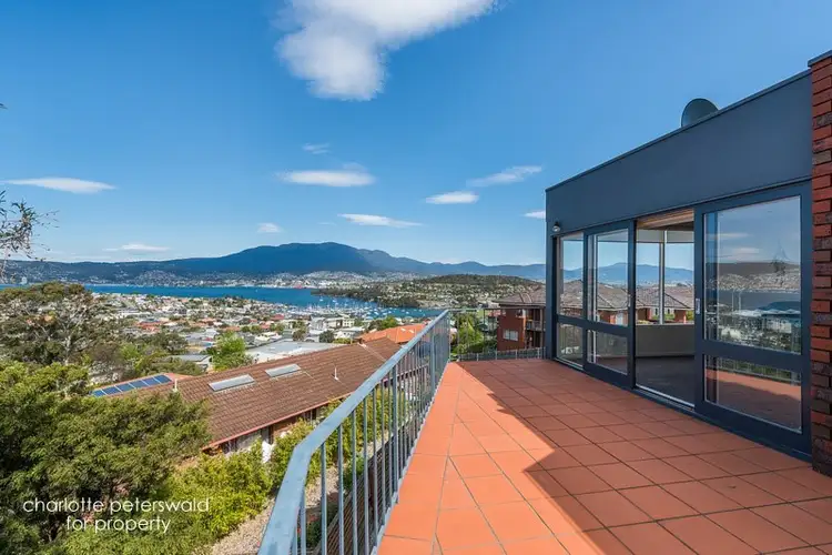 11 Kurrewa Court, Bellerive TAS 7018