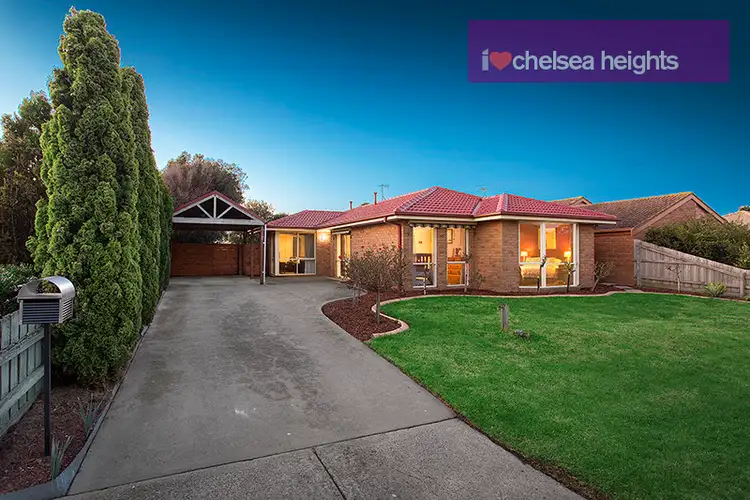 19 Dunscombe Place, Chelsea Heights VIC 3196