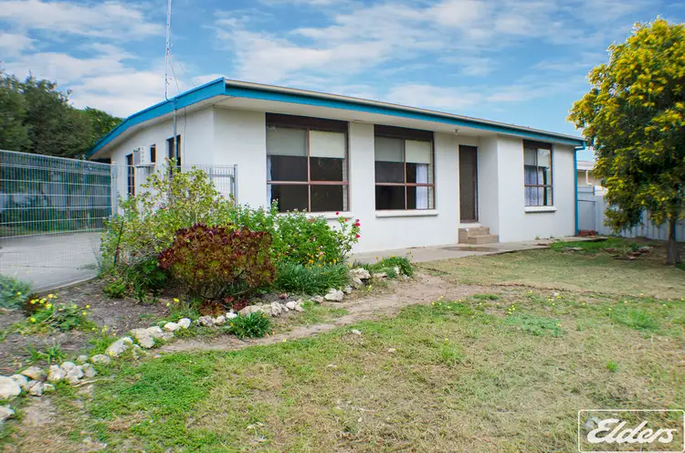 2 Barton Street, Port Elliot SA 5212
