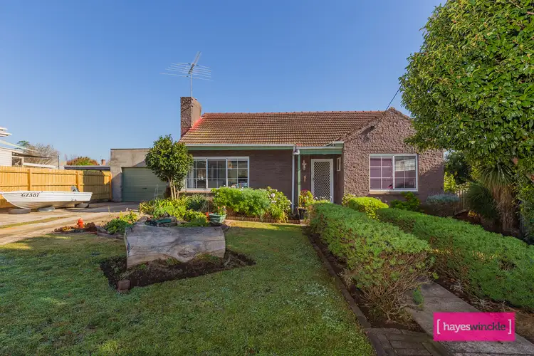 11 Exeter Grove, Belmont VIC 3216