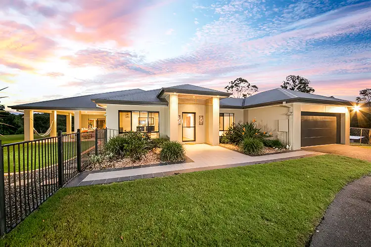 4 Pinbarren Place, Yugar QLD 4520