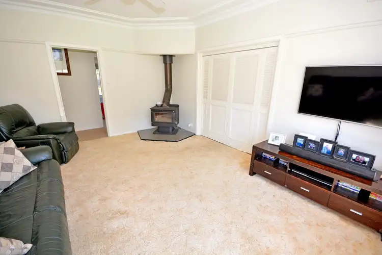Fifth view of Homely house listing, 5 Jacaranda Avenue, Leeton NSW 2705