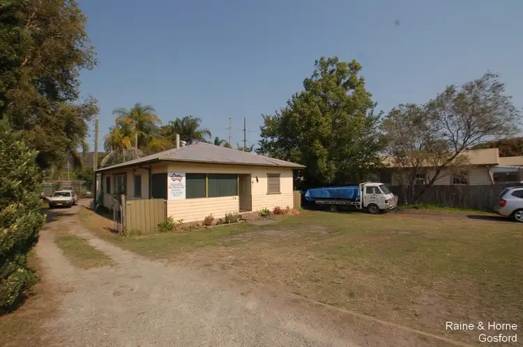70 Pacific Highway, Ourimbah NSW 2258