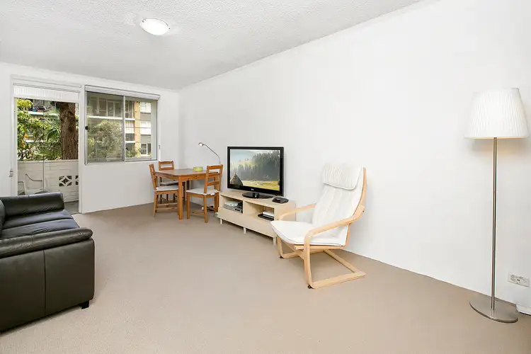 Main view of Homely unit listing, 6/7 Kempsey Close, Dee Why NSW 2099