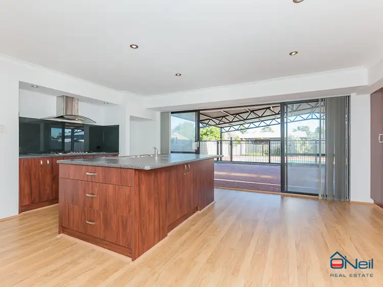 Sixth view of Homely house listing, 4 Cygnet Place, Forrestdale WA 6112