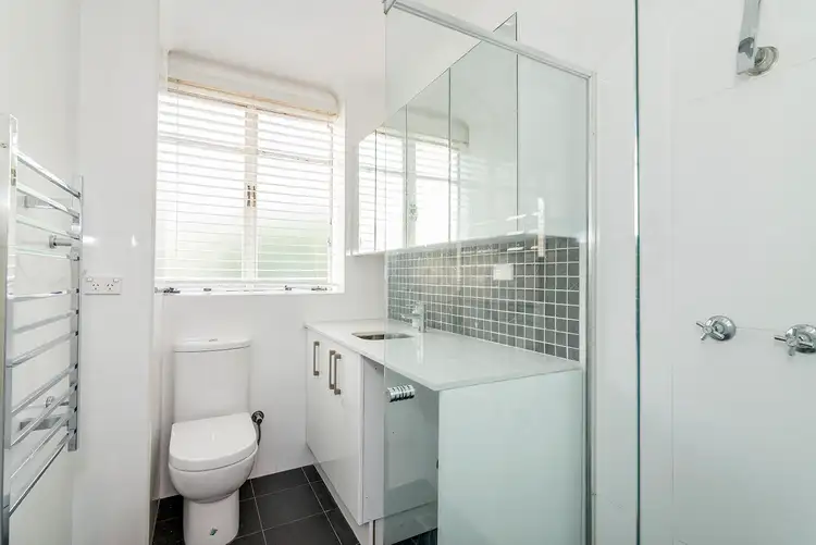 Fifth view of Homely apartment listing, 304/109 Darling Point Road, Darling Point NSW 2027