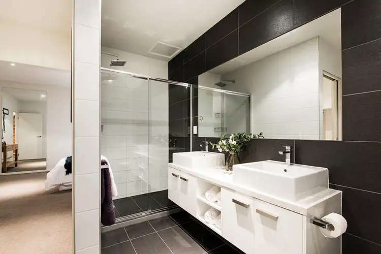 Sixth view of Homely townhouse listing, 7/82 RALEIGH STREET, Essendon VIC 3040