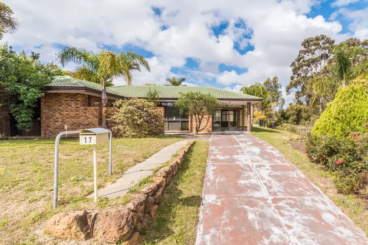 17 McKay Court, Bibra Lake WA 6163