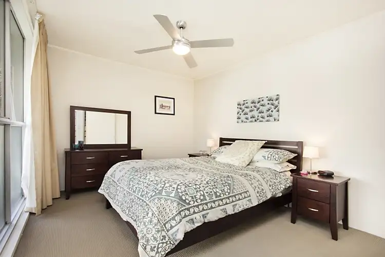 Sixth view of Homely unit listing, 3/30 'Leawarra' Chelsea Avenue, Broadbeach QLD 4218