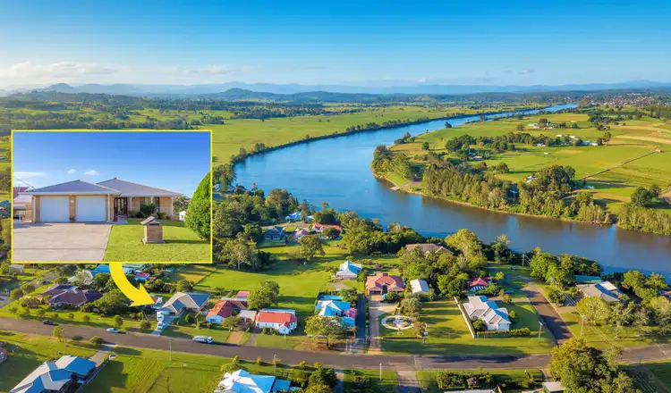 17 Winter Street, Tinonee NSW 2430