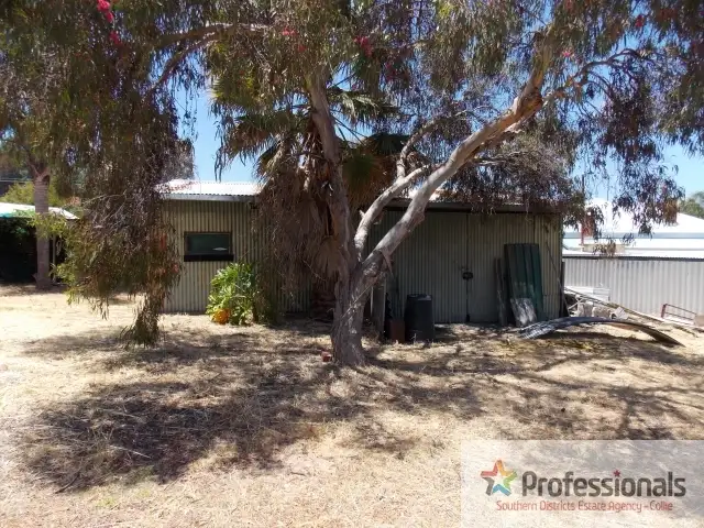 Fifth view of Homely house listing, 85 Deakin Street, Collie WA 6225