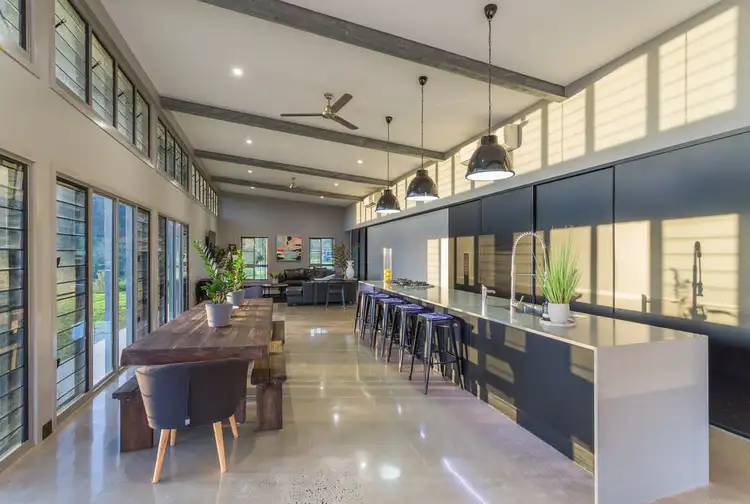 253 Smith-Cross Road, Devereux Creek QLD 4753