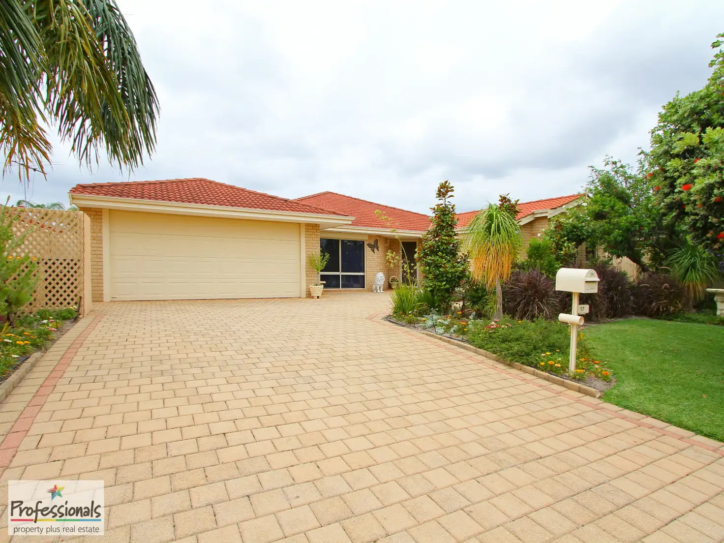 Main view of Homely house listing, 17 Nutbush Court, Thornlie WA 6108