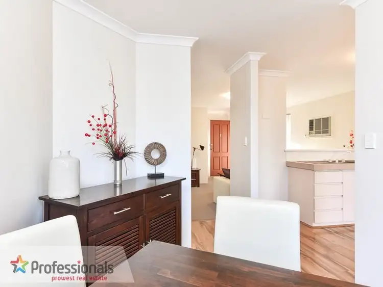 Main view of Homely house listing, 2/7 Chapman Road, St James WA 6102