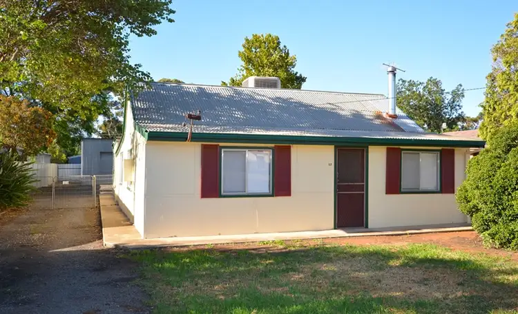 17 Elder Road, Griffith NSW 2680
