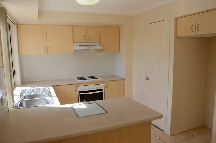Second view of Homely townhouse listing, 16/25 Lang, Sunnybank Hills QLD 4109