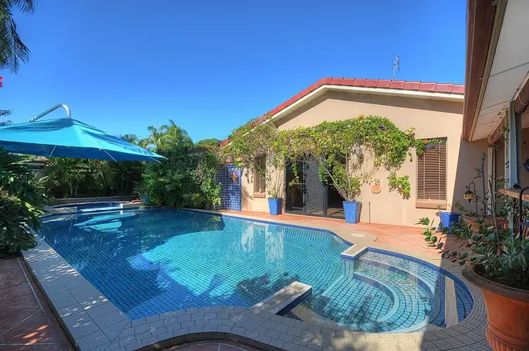 29 Lancelin Drive, Mermaid Waters QLD 4218