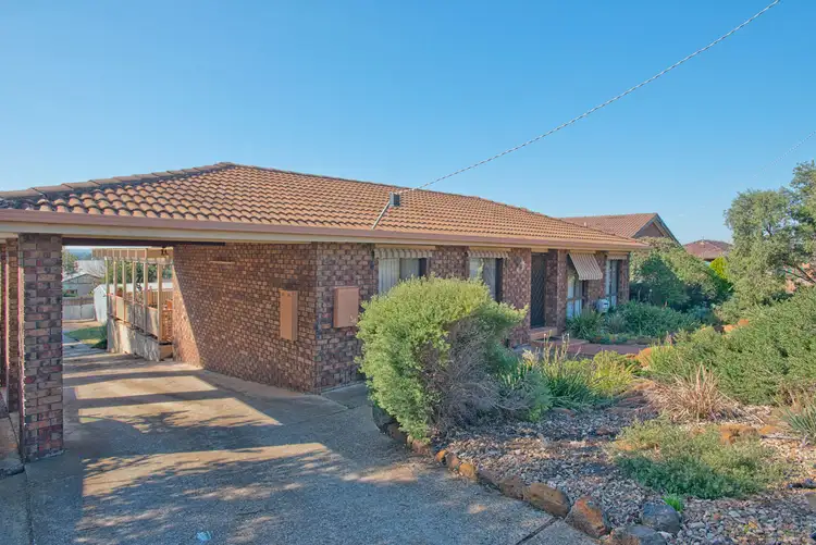 14 Moore Street, Bacchus Marsh VIC 3340