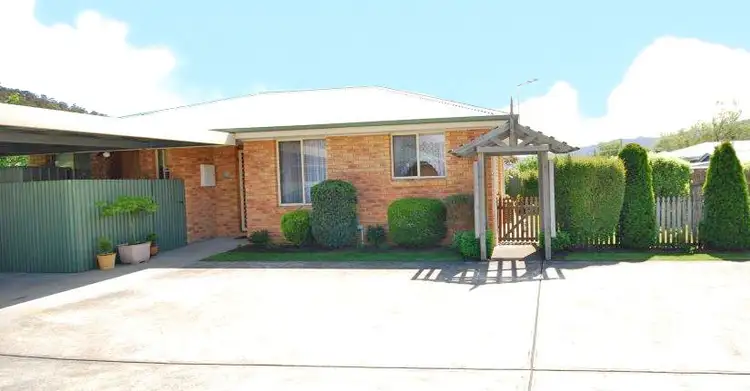 2/3 Grey Street, New Norfolk TAS 7140