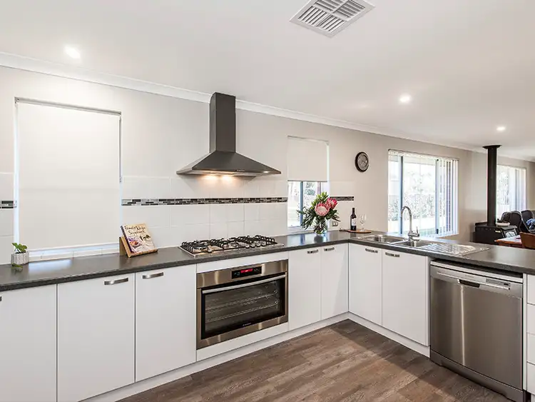 Sixth view of Homely house listing, 34 Rangeview Loop, Serpentine WA 6125