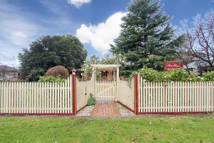 Second view of Homely house listing, 37 Day Street, Bairnsdale VIC 3875