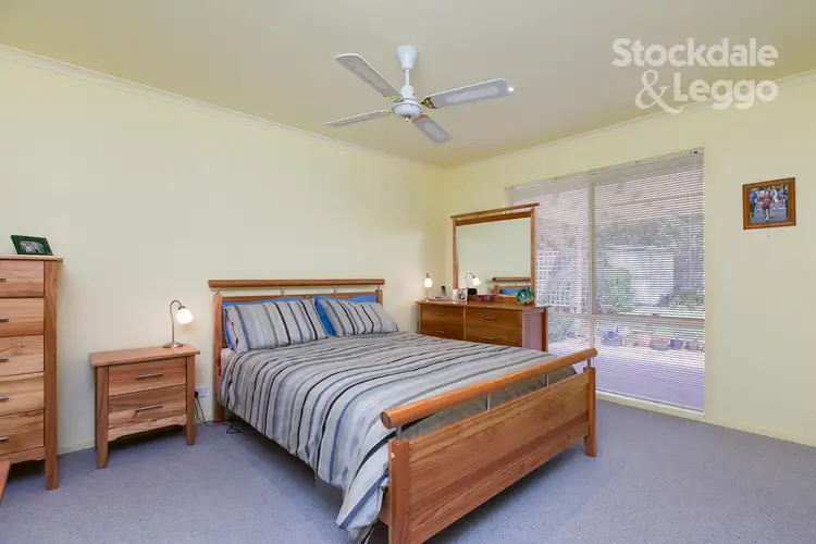 Fifth view of Homely house listing, 2 Usher Court, Inverloch VIC 3996