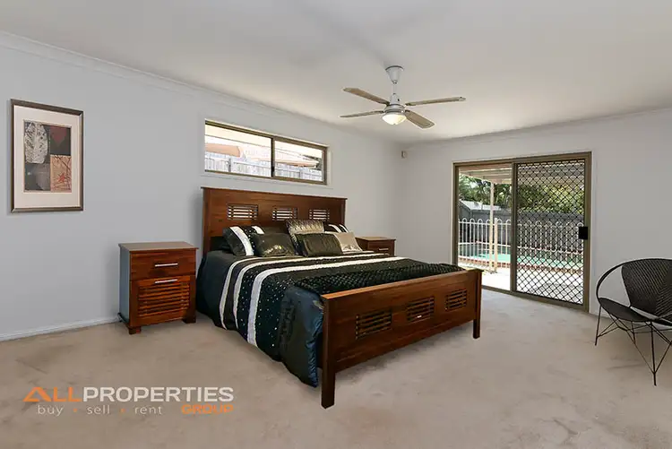 Sixth view of Homely house listing, 19 OLIVIA CT, Regents Park QLD 4118