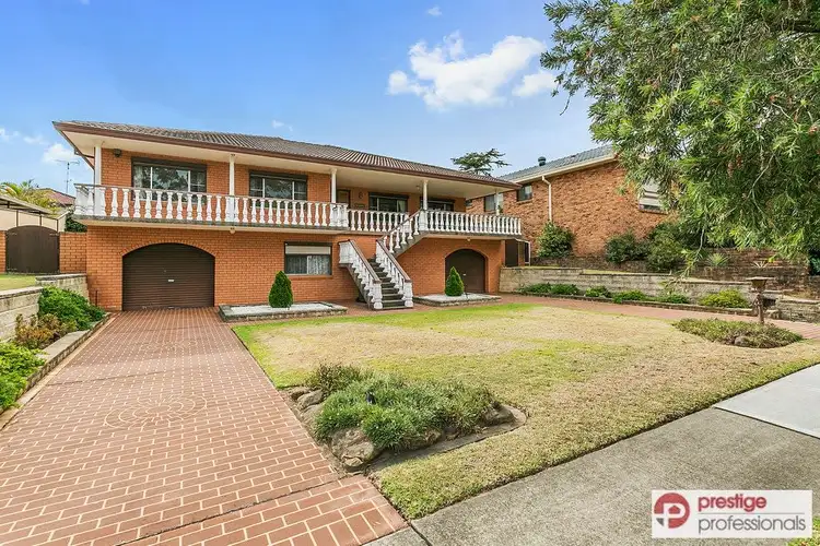 16 Malinya Crescent, Moorebank NSW 2170