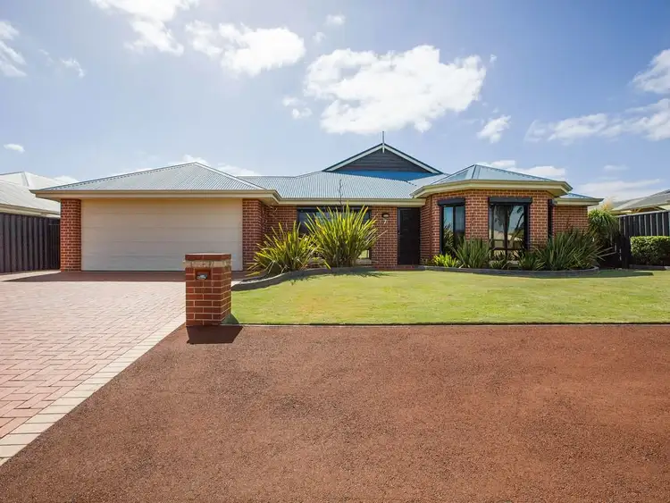7 Coojong Road, Dalyellup WA 6230