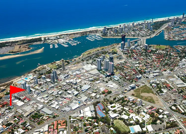 11 Railway Street, Southport QLD 4215