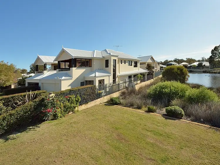 12 Sirrocco Drive, Erskine WA 6210