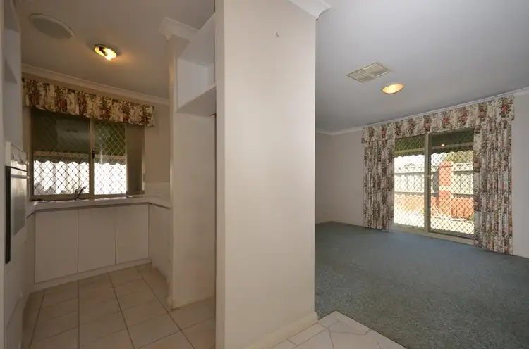 Seventh view of Homely villa listing, 4/70 Boundary Road, St James WA 6102