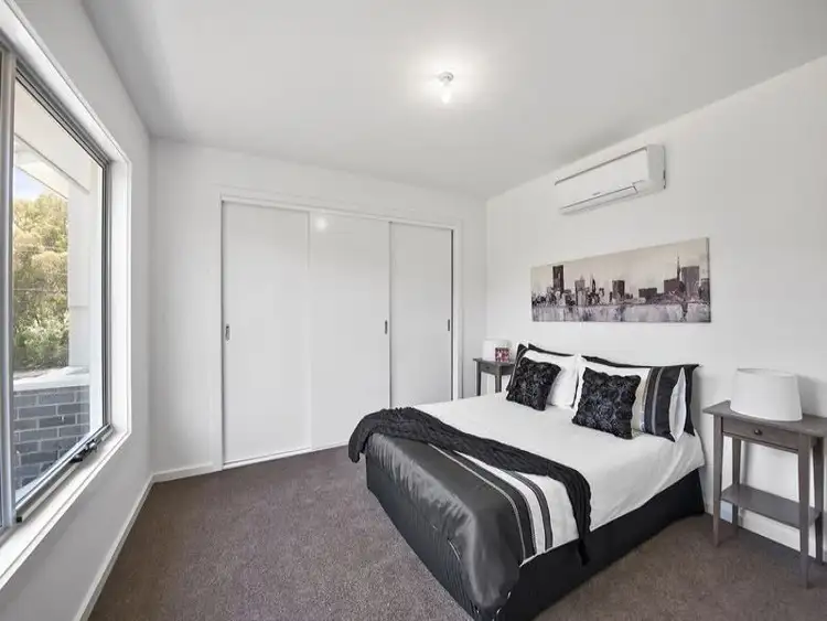 Fifth view of Homely townhouse listing, 4/11 Rhodes Parade, Pascoe Vale VIC 3044