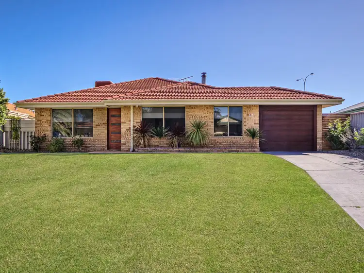 17 Manly Crescent, Warnbro WA 6169