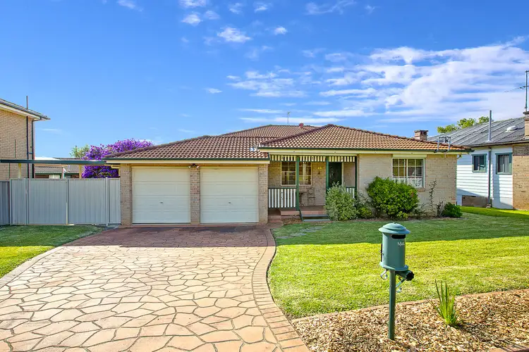 44 Greendale Road, Wallacia NSW 2745